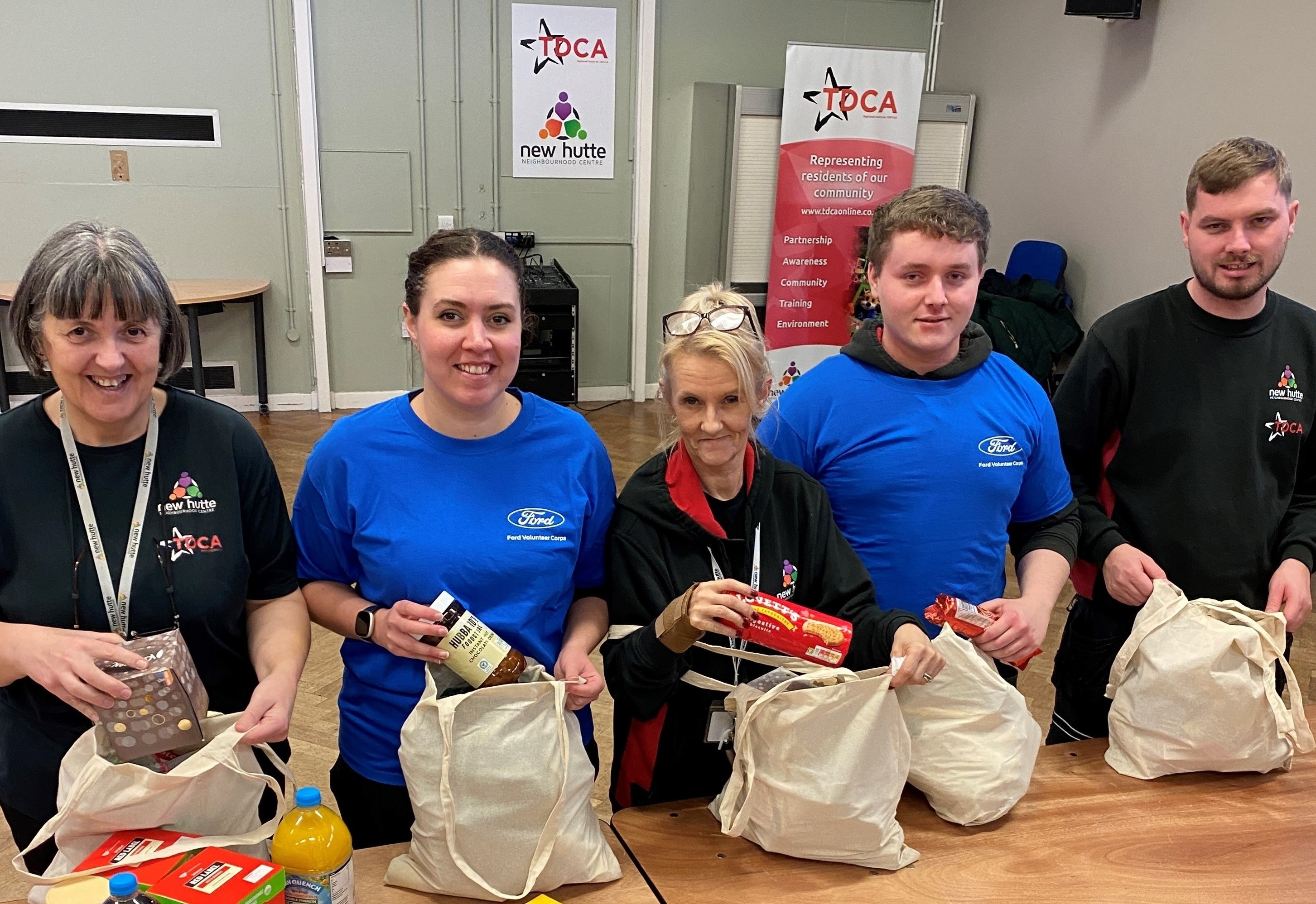 Ford Fund support Torrington Drive Community Association’s food provision